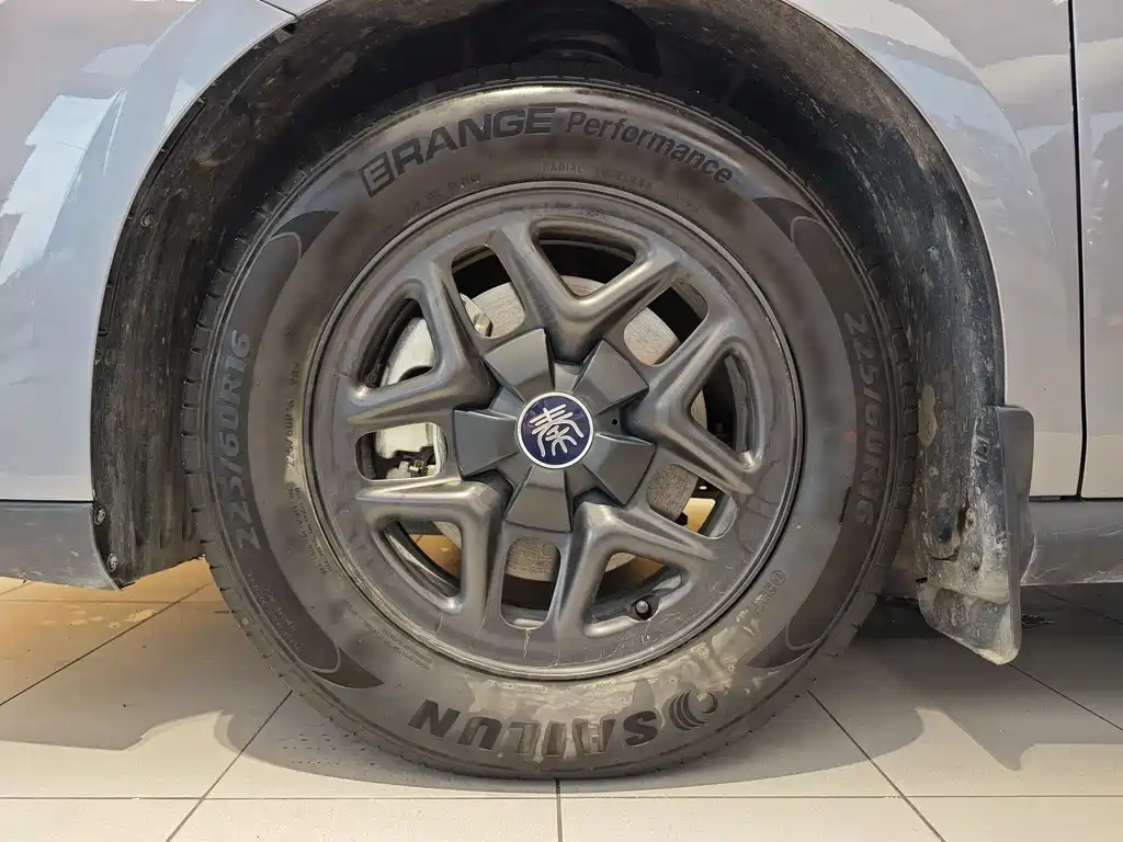 BYD BYD Qin PLUS 2024 Glory Edition DM-i 55KM Leading Model 2025 - thumbnail 5