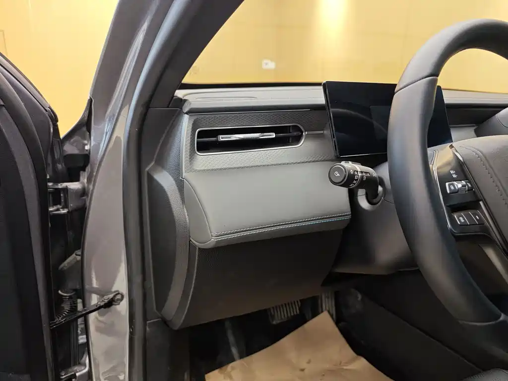 BYD BYD Qin PLUS 2024 Glory Edition DM-i 55KM Leading Model 2025 - thumbnail 11