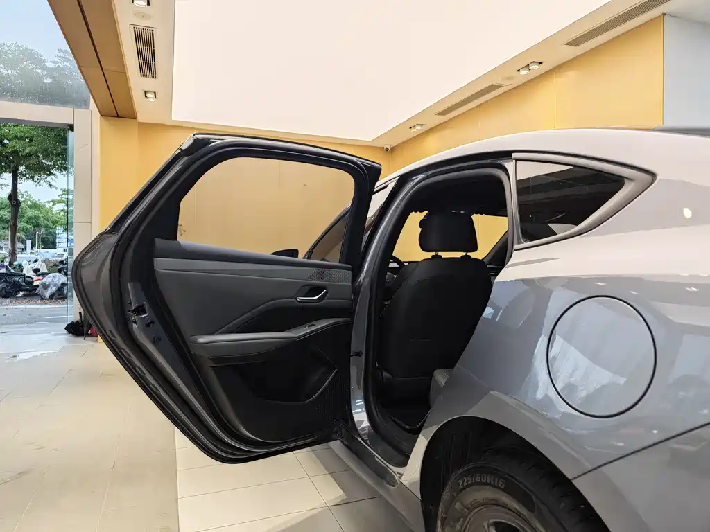 BYD BYD Qin PLUS 2024 Glory Edition DM-i 55KM Leading Model 2025 - thumbnail 20