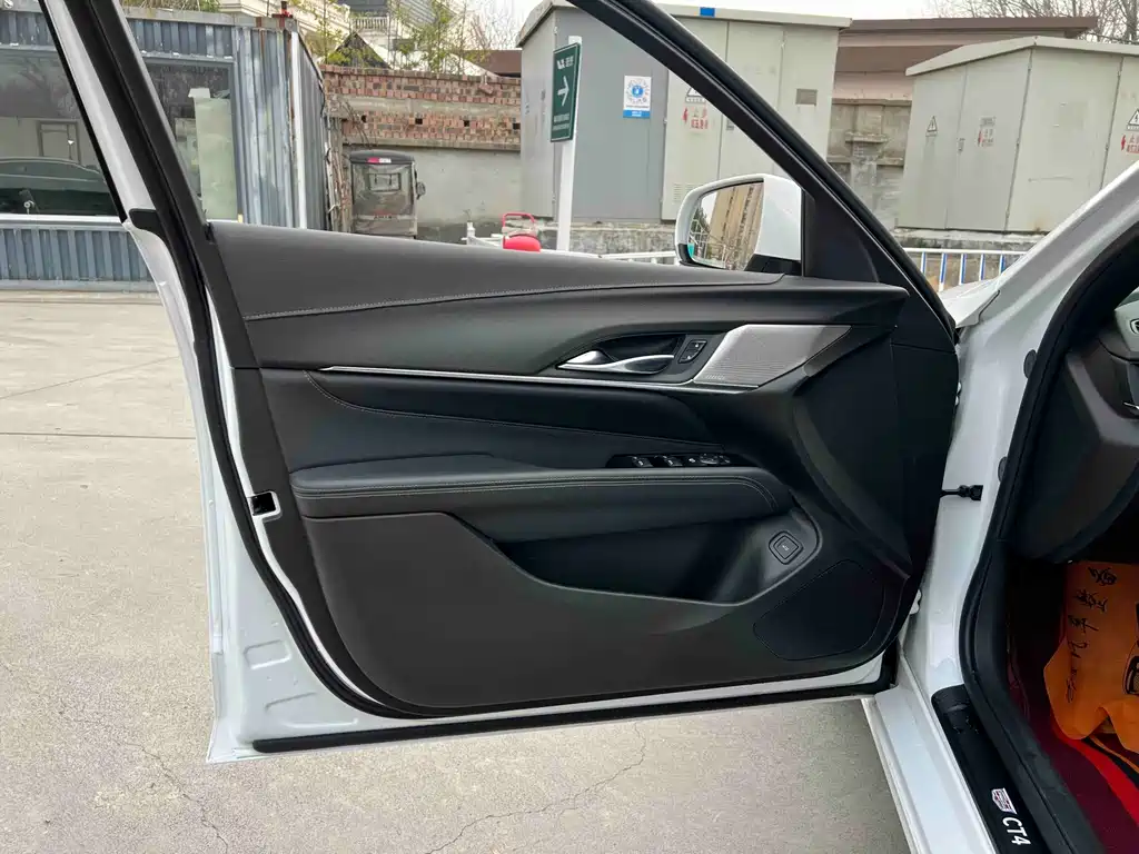 Cadillac Cadillac CT4 2021 28T Luxury 2021 - thumbnail 11