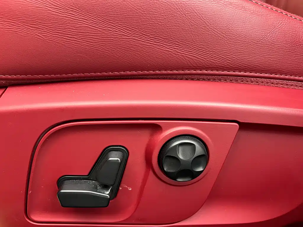 Maserati Maserati Levante 2018 3.0T Standard Edition 2019 - thumbnail 4