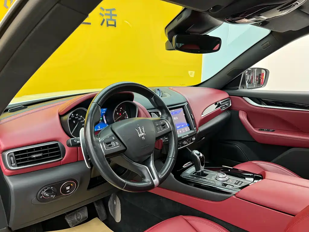Maserati Maserati Levante 2018 3.0T Standard Edition 2019 - thumbnail 5