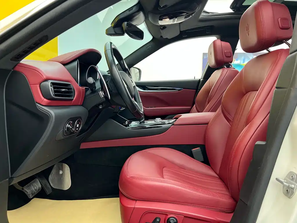 Maserati Maserati Levante 2018 3.0T Standard Edition 2019 - thumbnail 6