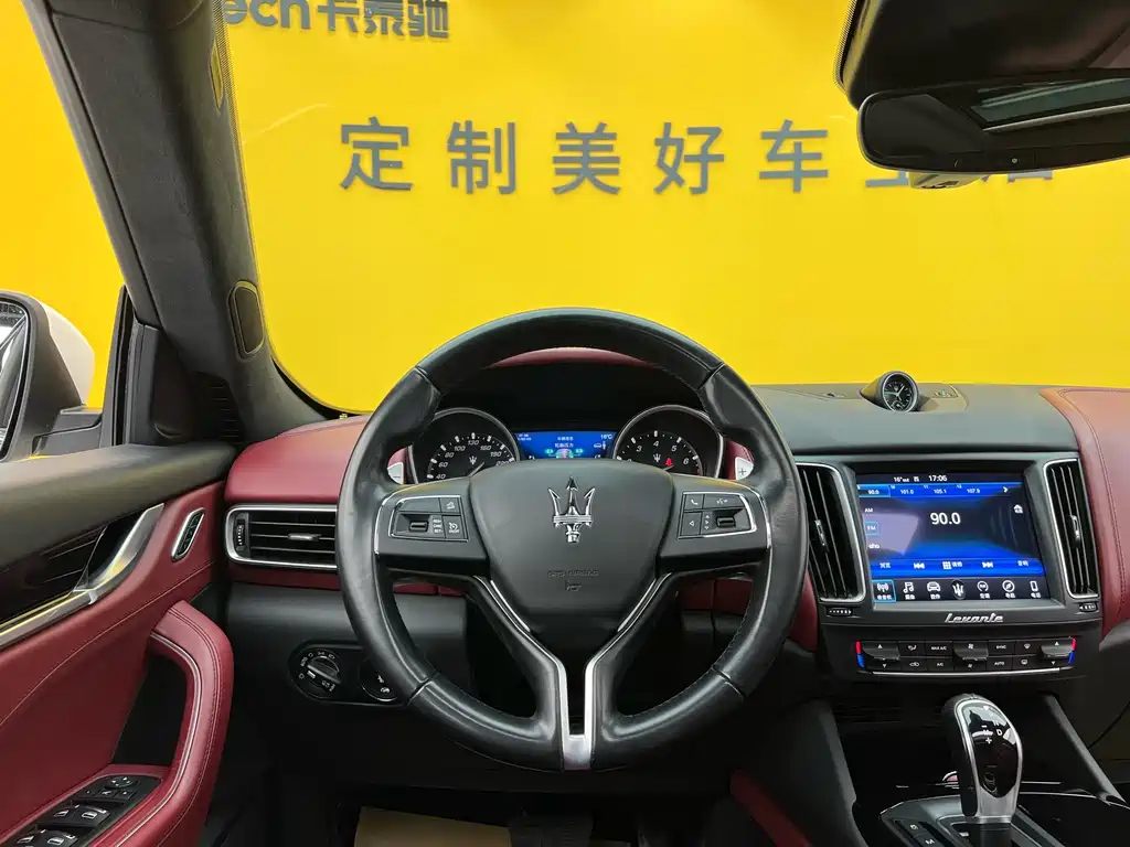 Maserati Maserati Levante 2018 3.0T Standard Edition 2019 - thumbnail 10