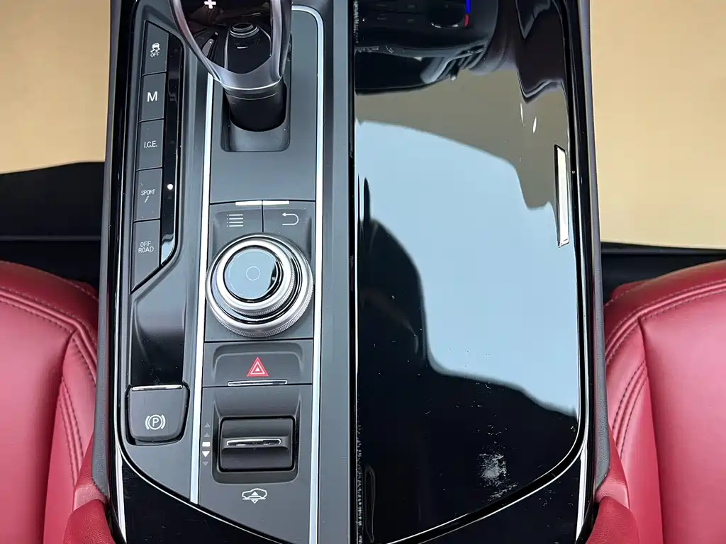 Maserati Maserati Levante 2018 3.0T Standard Edition 2019 - thumbnail 13