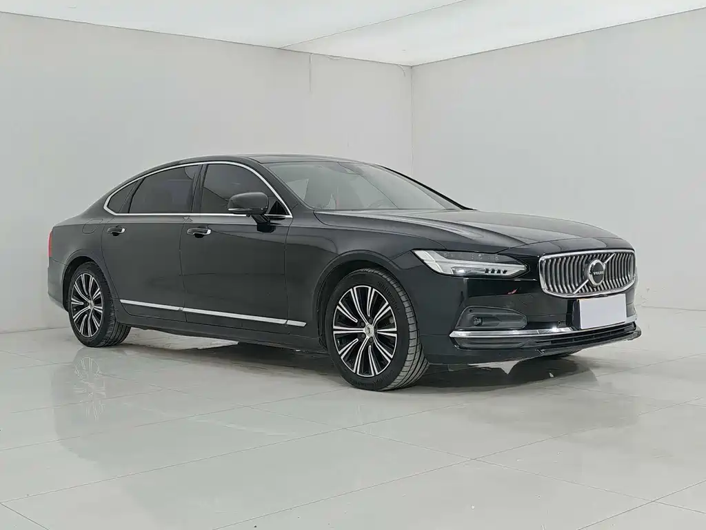 Volvo Volvo S90 2021 B5 Momentum Luxury Edition 2021 - thumbnail 3