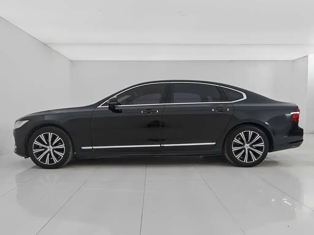 Volvo Volvo S90 2021 B5 Momentum Luxury Edition 2021 - thumbnail 7