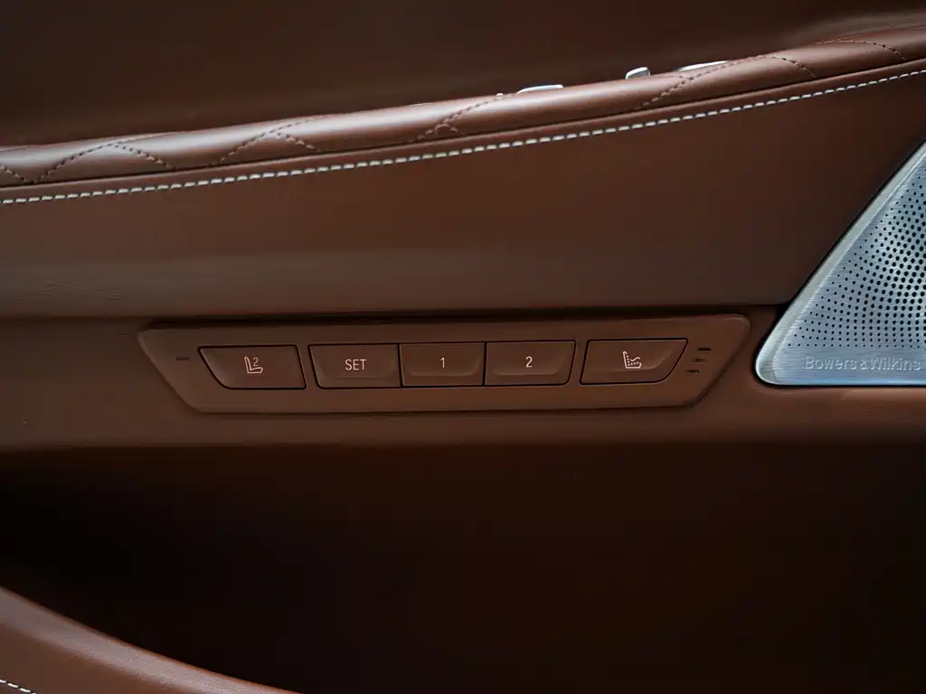 BMW BMW 7 Series 2022 740Li xDrive Executive M Sport Package 2022 - thumbnail 6