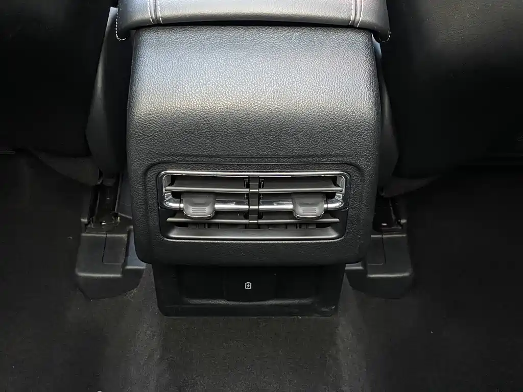 Lincoln Liberator 2020 2.0T Two-Wheel Drive Elegant Edition 2021 - thumbnail 11