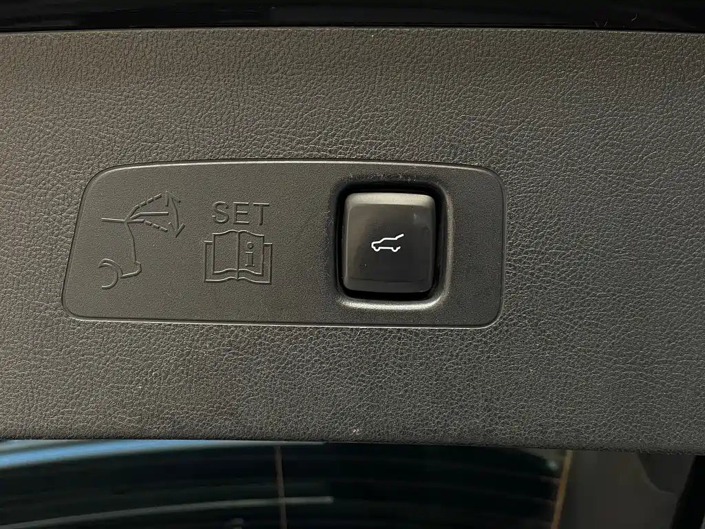 Lincoln Liberator 2020 2.0T Two-Wheel Drive Elegant Edition 2021 - thumbnail 14
