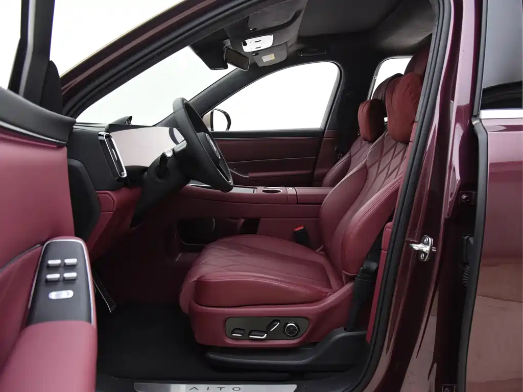 AITO Qijie Aito M8 2025 Extended Range Ultra 53.4kWh 5-seat Version with 192-line LiDAR 2025 - thumbnail 12