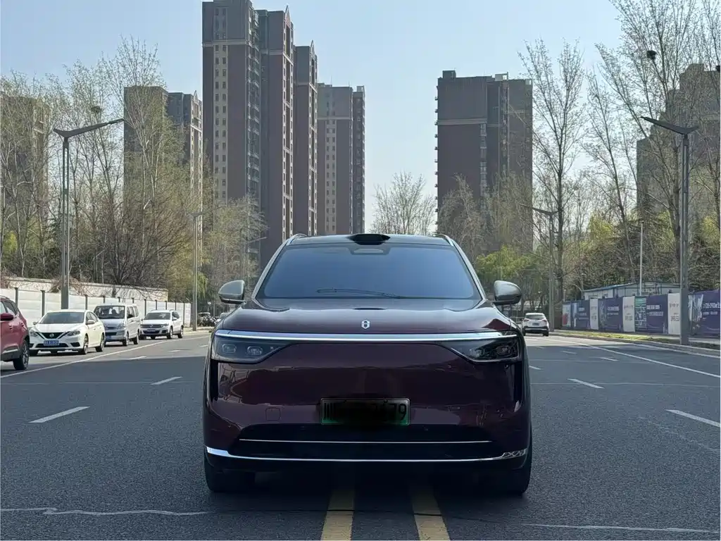 AITO Qijie Aito M8 2025 Extended Range Ultra 53.4kWh 5-seat Version with 192-line LiDAR 2025 - thumbnail 17