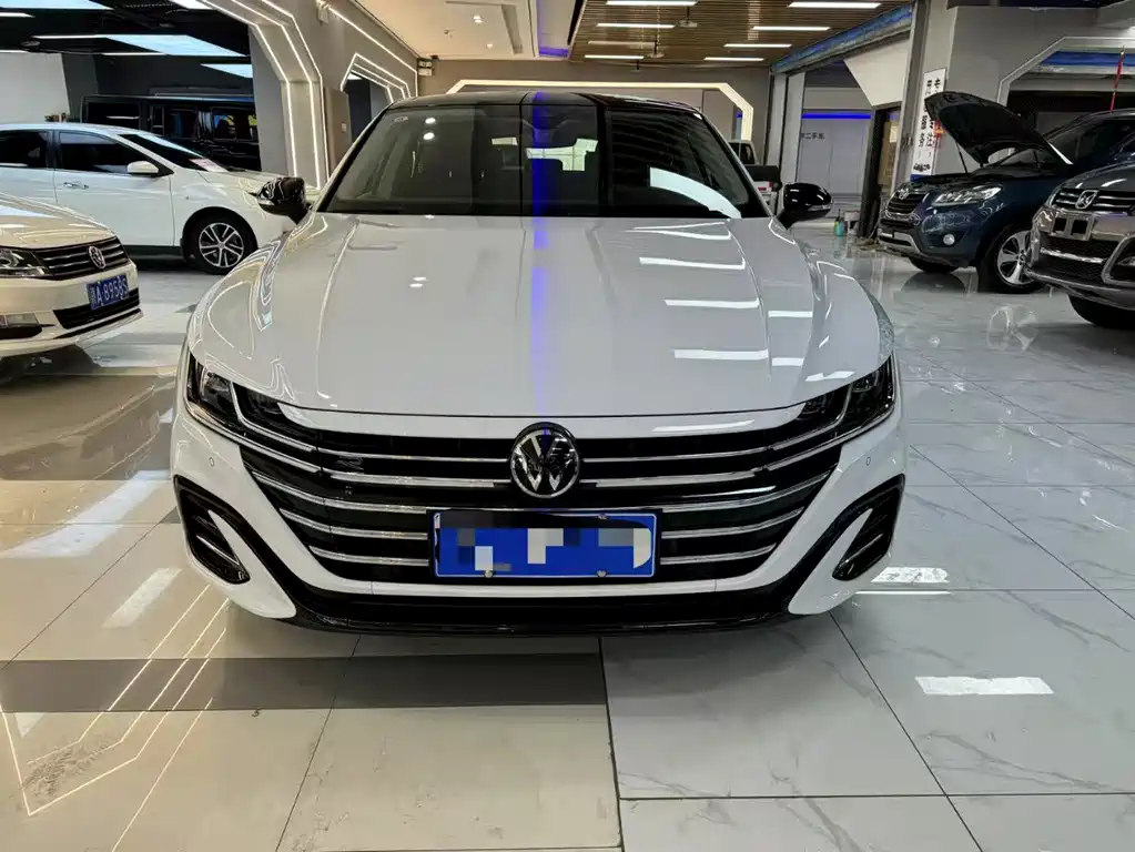 Volkswagen FAW-Volkswagen CC 2023 380TSI Dazzling Edition 2023 - thumbnail 2