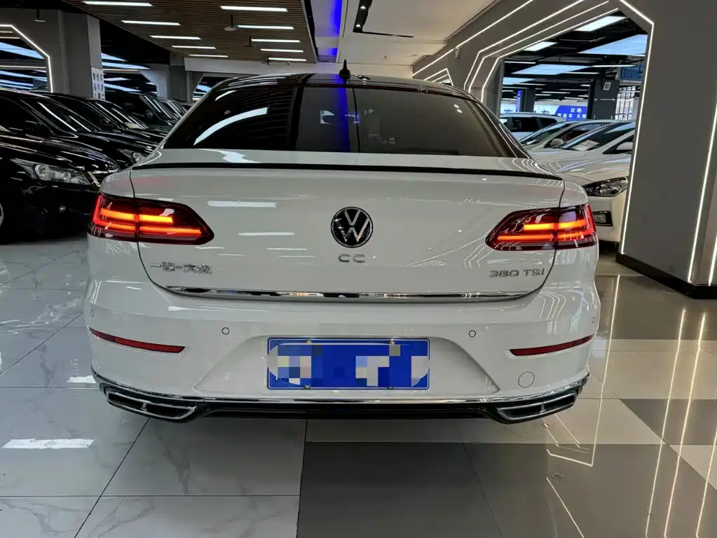 Volkswagen FAW-Volkswagen CC 2023 380TSI Dazzling Edition 2023 - thumbnail 5