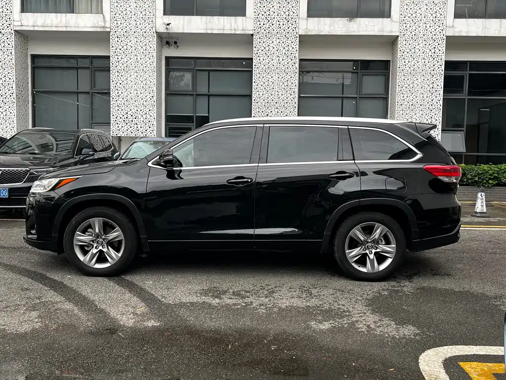 Toyota Toyota Highlander 2018 2.0T AWD Luxury 7-seater China VI 2020 - thumbnail 4