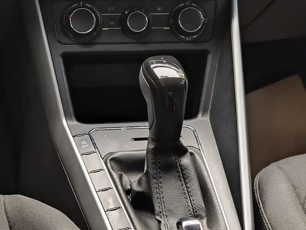 Volkswagen Volkswagen Polo 2023 Plus 1.5L Automatic Comfort Edition 2023 - thumbnail 17