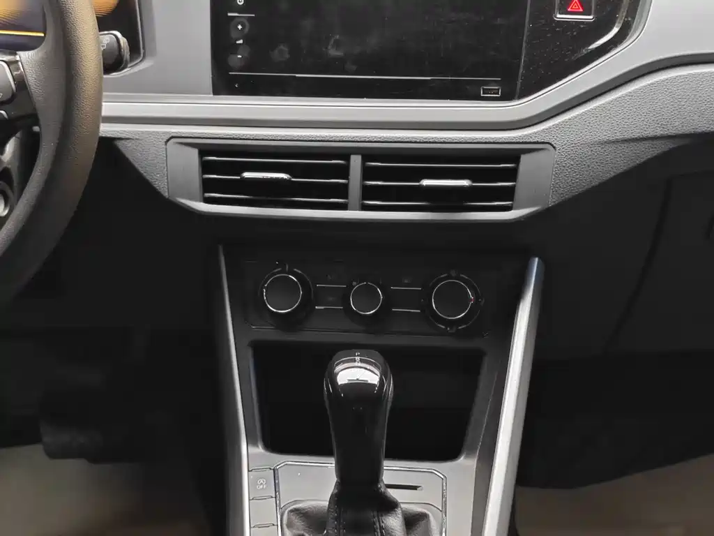 Volkswagen Volkswagen Polo 2023 Plus 1.5L Automatic Comfort Edition 2023 - thumbnail 18