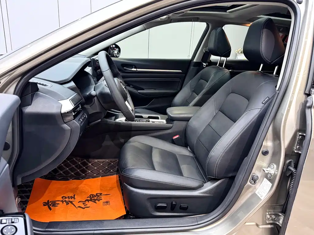 Nissan Nissan Altima 2022 2.0L XL-TLS Premium Edition 2022 - thumbnail 16