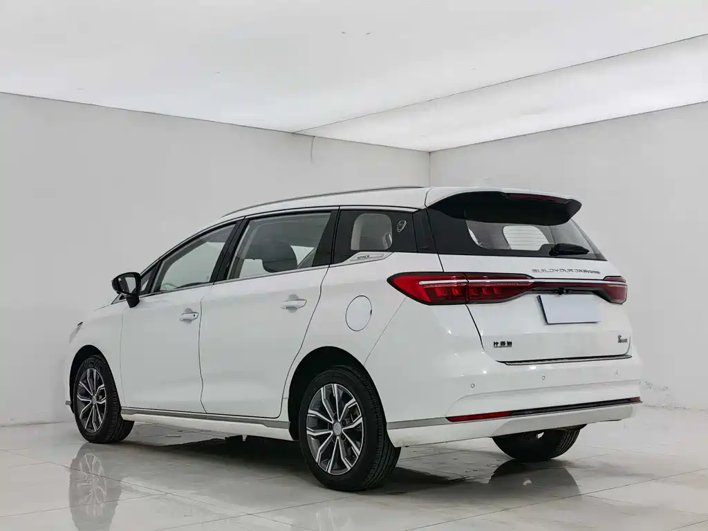 BYD BYD Song MAX 2021 Upgrade Edition 1.5T Automatic Premium 6-Seat 2021 - thumbnail 3