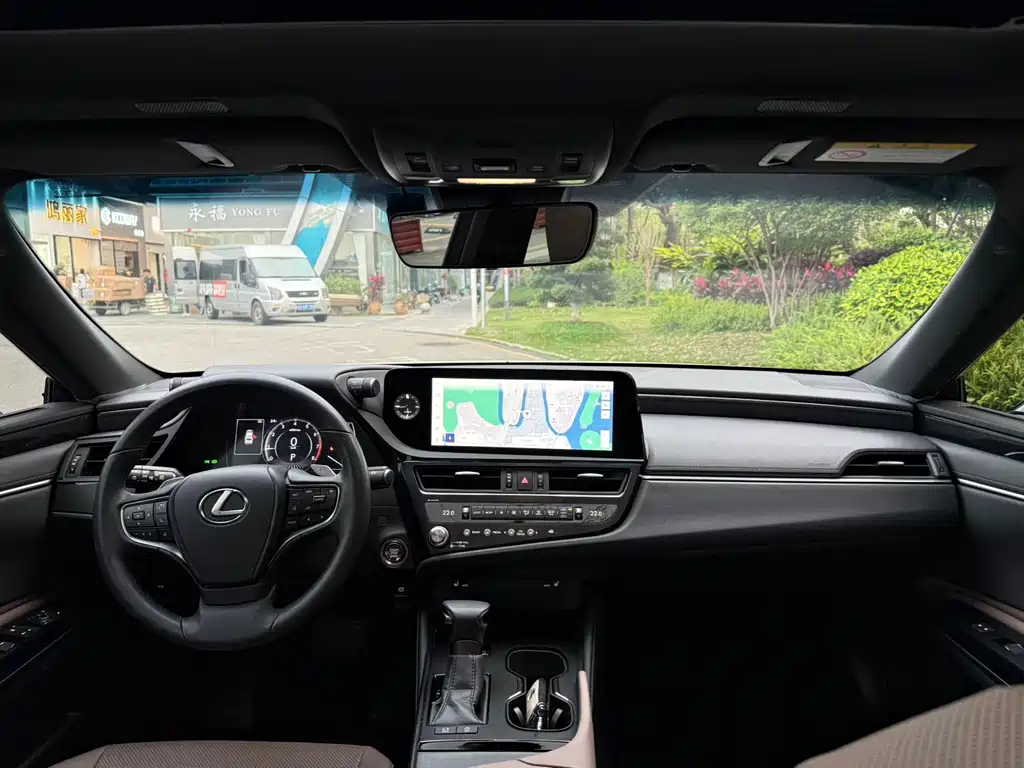 Lexus Lexus ES 2022 200 Excellent Edition 2023 - thumbnail 13