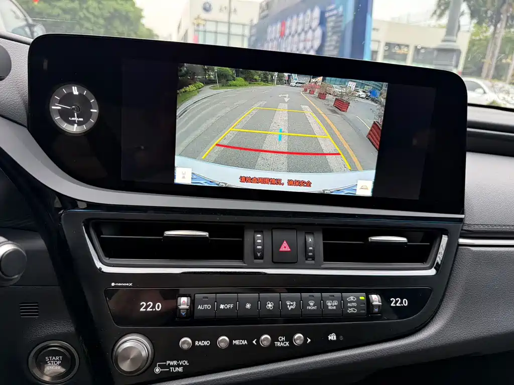Lexus Lexus ES 2022 200 Excellent Edition 2023 - thumbnail 20