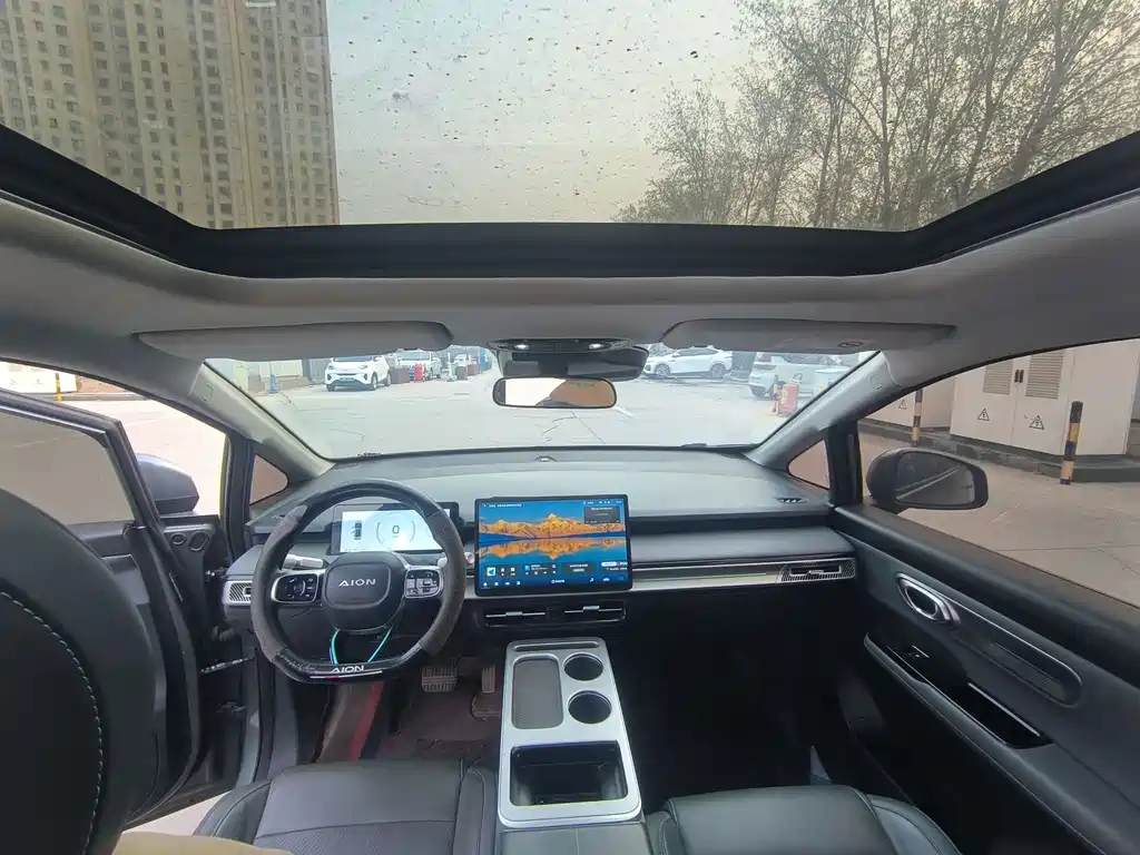 GAC AION AION Y 2023 Plus 610 Smart Edition Lithium Ternary 2023 - thumbnail 5