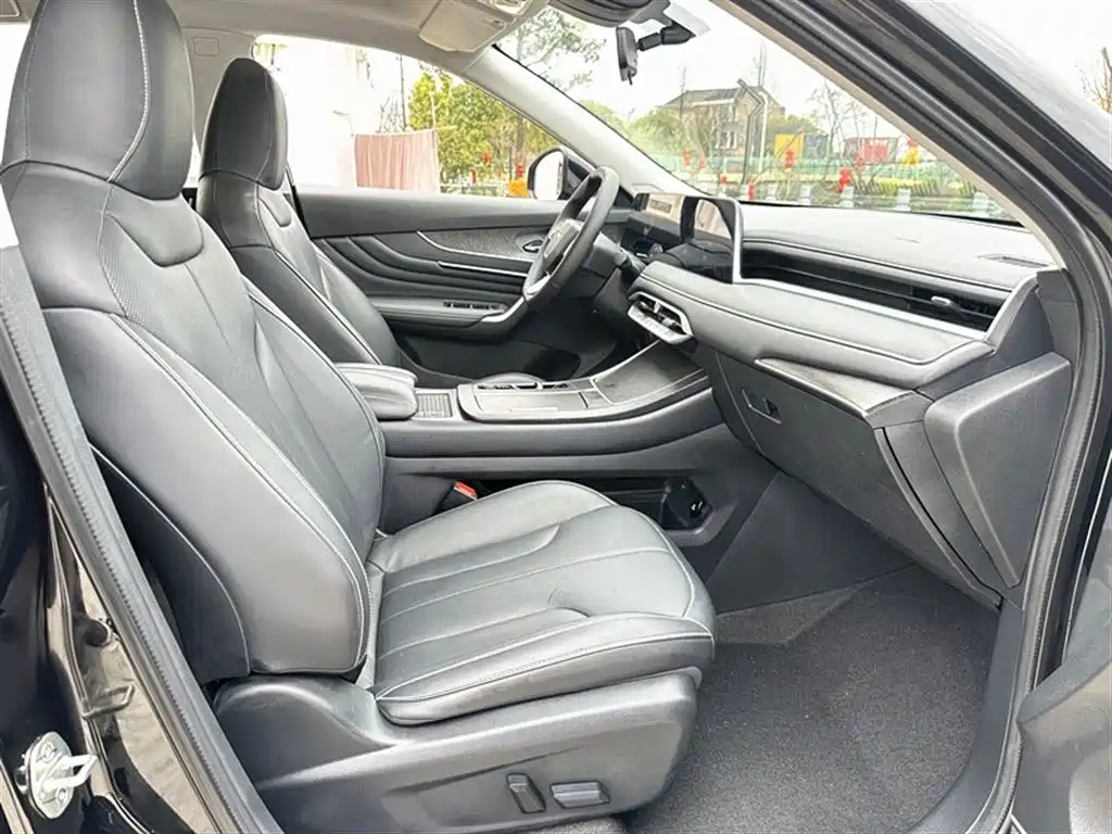 Qichen Dongfeng Nissan Qichen D50 DD-i 2023 110km iE Edition 2023 - thumbnail 9