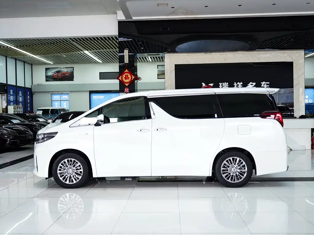 Toyota Alphard 2021 Model Hybrid 2.5L Executive Version 2022 - thumbnail 2