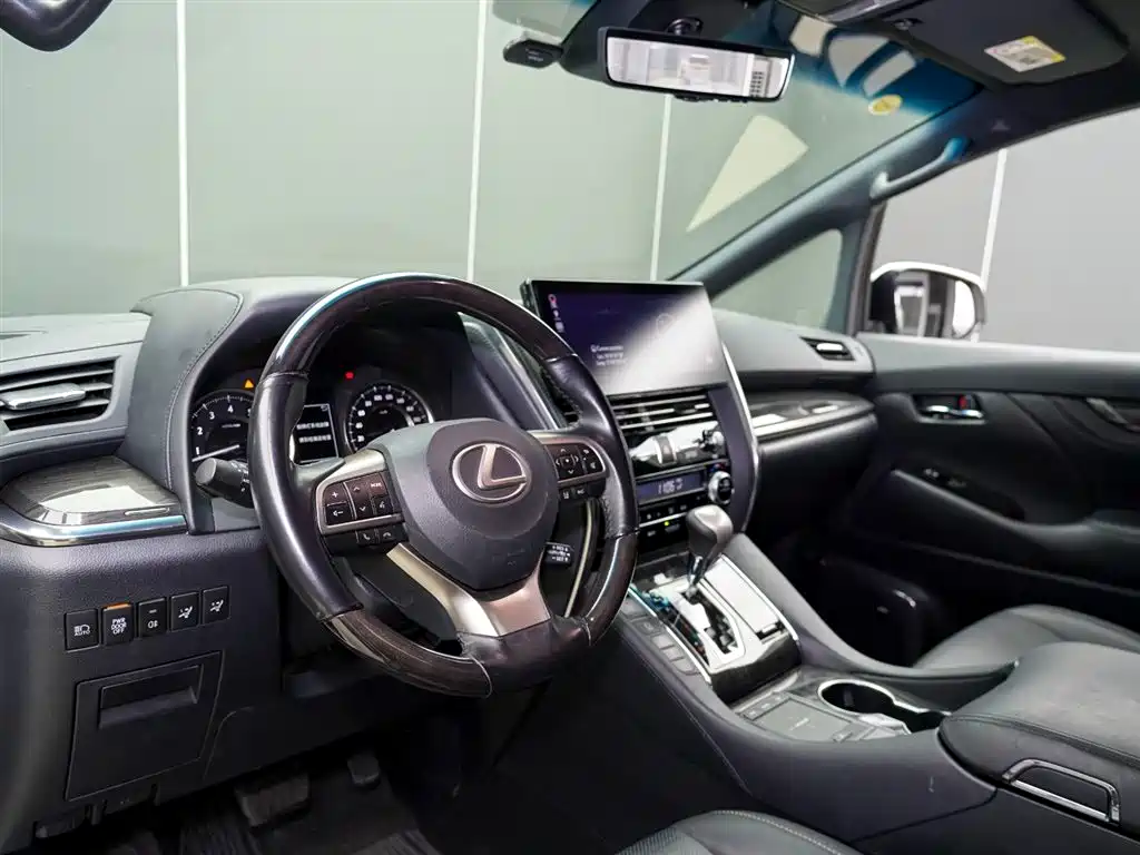 Lexus Lexus LM 2023 3.5L Automatic 2024 - thumbnail 9
