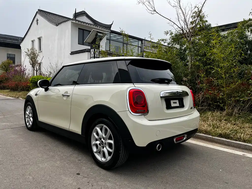 MINI MINI 2019 1.5T ONE PLUS 2019 - thumbnail 4