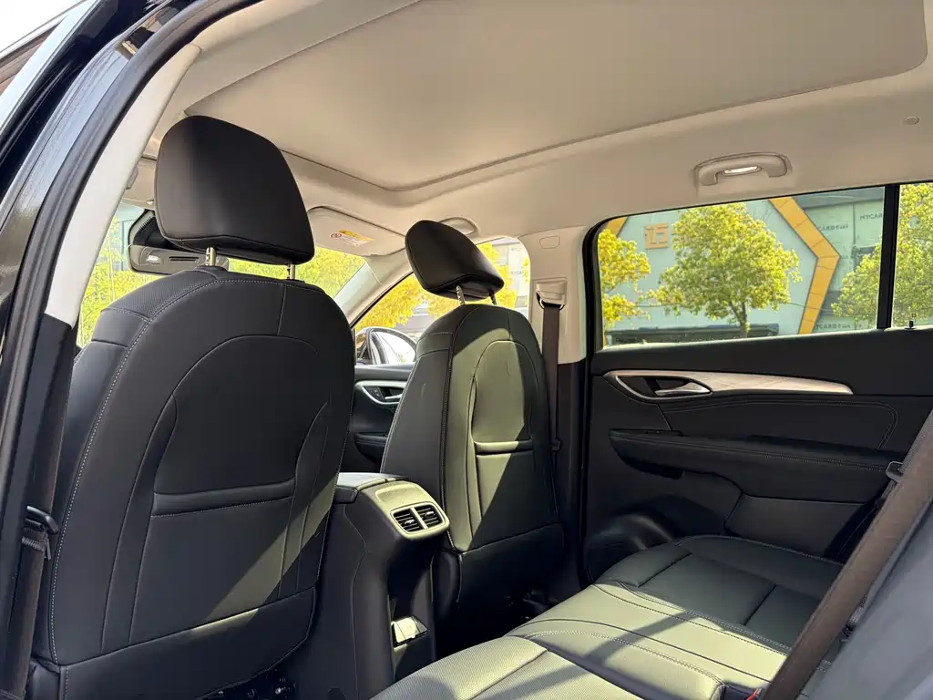 Buick Buick Envision Plus 2025 Envision Plus 28T FWD Platinum Edition 2025 - thumbnail 14