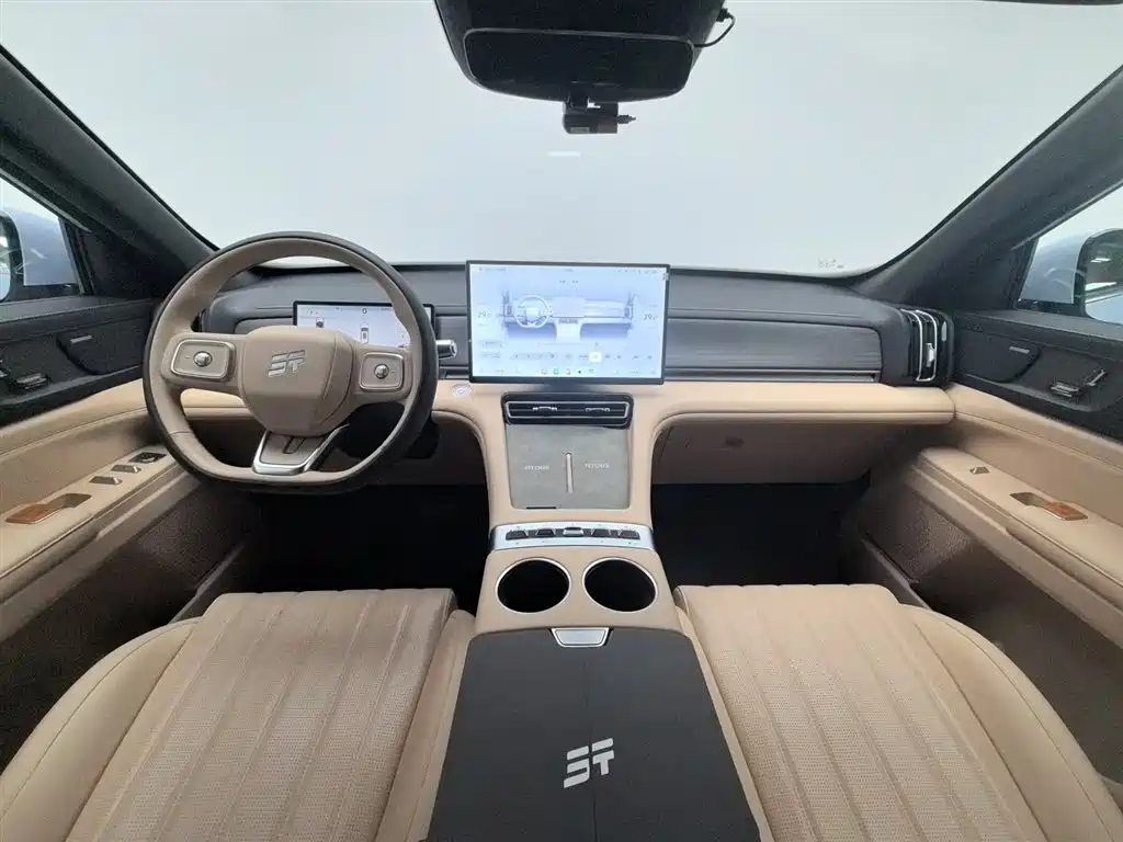 Jetour Shanhai Jetour Shanhai L7 PLUS 2026 121km Luxury 5-seater 2025 - thumbnail 5