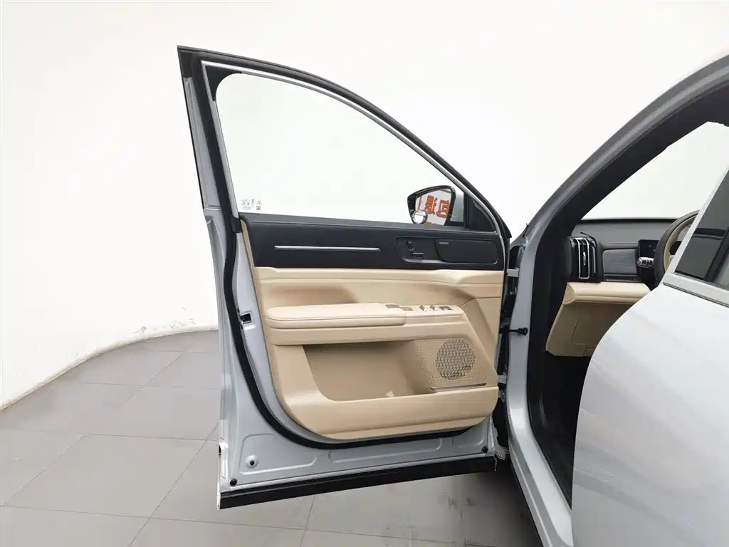 Jetour Shanhai Jetour Shanhai L7 PLUS 2026 220km Flagship Edition 7-seats 2025 - thumbnail 8