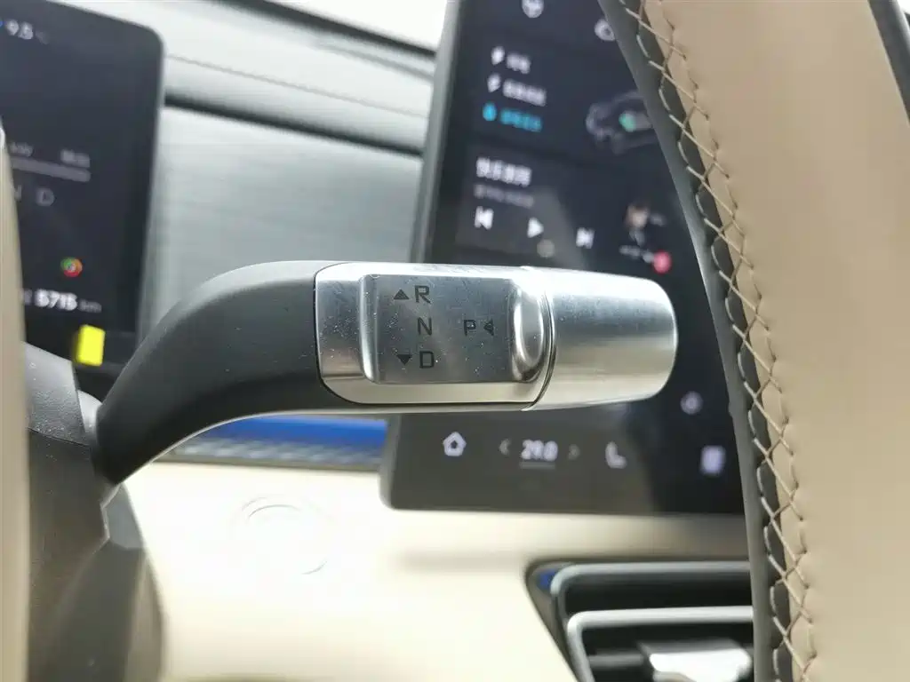 Jetour Shanhai Jetour Shanhai L7 PLUS 2026 220km Flagship Edition 7-seats 2025 - thumbnail 13