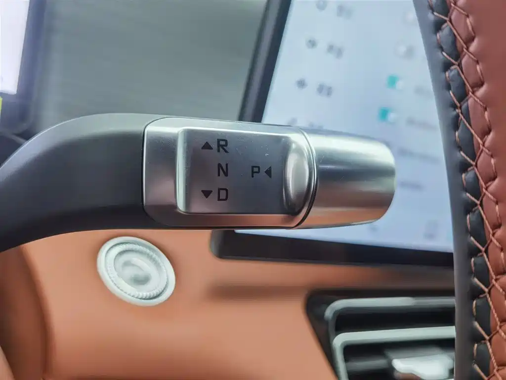 Jetour Shanhai Jetour Shanhai L7 PLUS 2026 220km Elite 5-seater 2025 - thumbnail 13