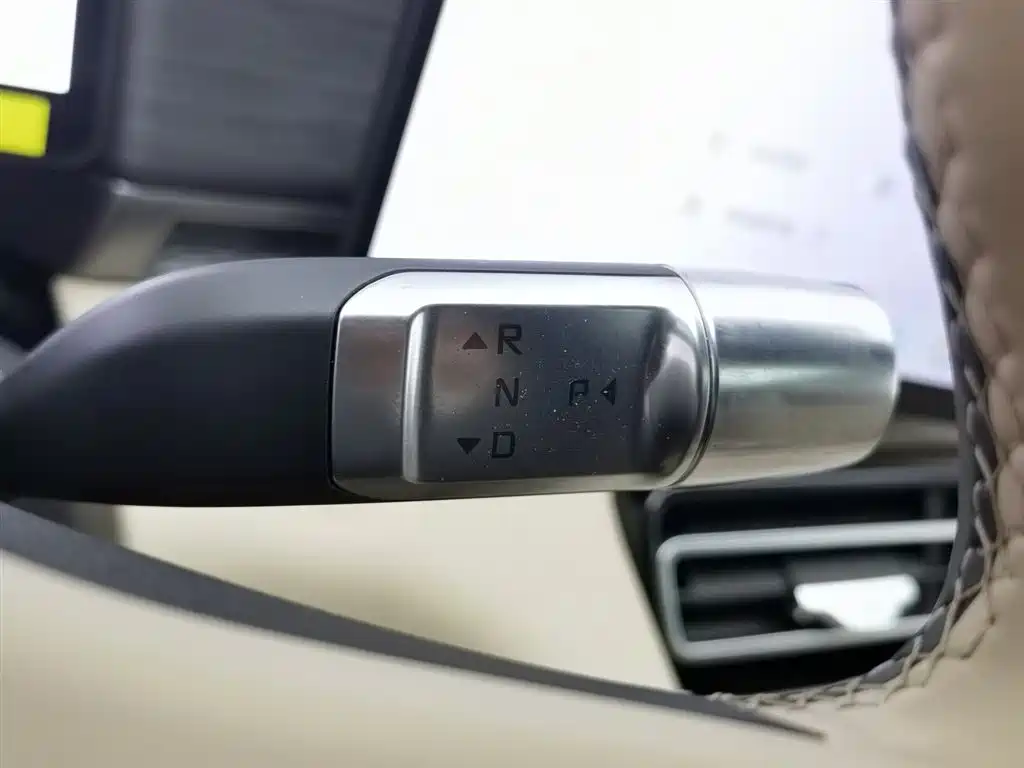 Jetour Shanhai Jetour Shanhai L7 PLUS 2026 220km Flagship 7-seater 2025 - thumbnail 13