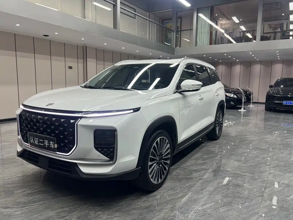 Jetour Shanhai Jetour Shanhai L9 2024 1.5TD 2DHT Pro 7-seater 2024