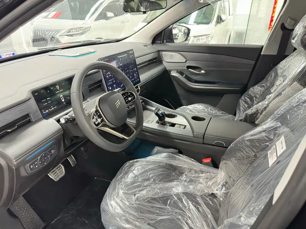 Jetour Shanhai Jetour Shanhai L9 2024 1.5TD 2DHT Executive Edition 5-seat 2026 - thumbnail 11