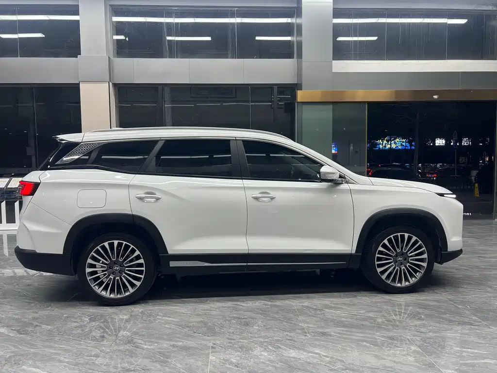 Jetour Shanhai Jetour Shanhai L9 2024 1.5TD 2DHT Pro 7-seater 2024 - thumbnail 4