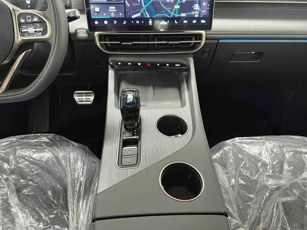 Jetour Shanhai Jetour Shanhai L9 2024 1.5TD 2DHT Executive Edition 5-seat 2026 - thumbnail 16