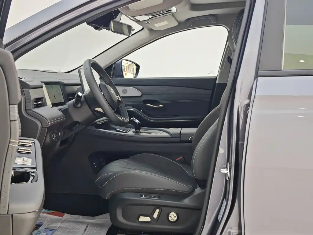 Jetour Shanhai Jetour Shanhai L9 2024 1.5TD 2DHT Max 5-seat 2025 - thumbnail 7