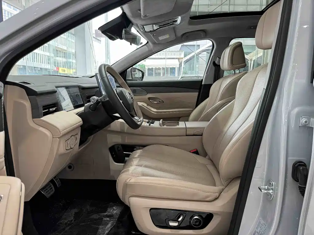 Jetour Shanhai Jetour Shanhai L9 2025 1.5TD 2DHT Flagship 6-seat 2025 - thumbnail 5
