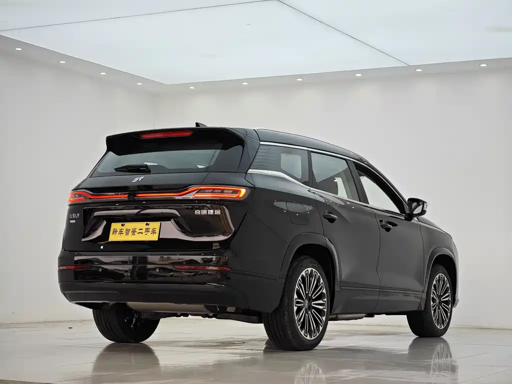 Jetour Shanhai Jetour Shanhai L9 2025 1.5TD 2DHT Luxury Edition 7 Seats 2025 - thumbnail 6