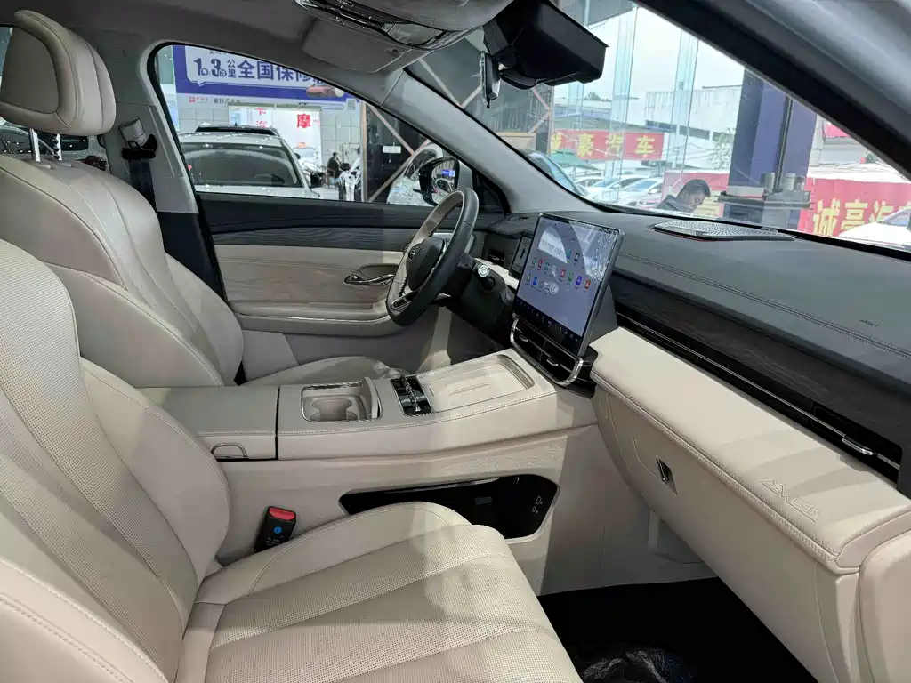 Jetour Shanhai Jetour Shanhai L9 2025 1.5TD 2DHT Flagship 6-seat 2025 - thumbnail 8
