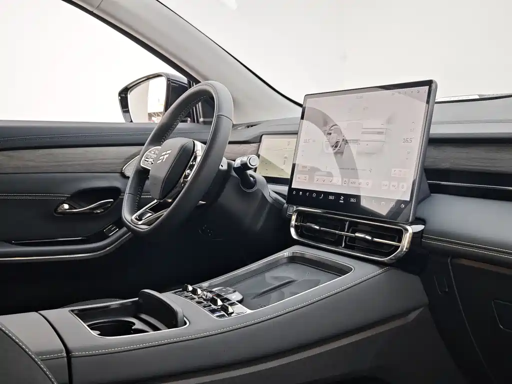 Jetour Shanhai Jetour Shanhai L9 2025 1.5TD 2DHT Luxury Edition 7 Seats 2025 - thumbnail 11