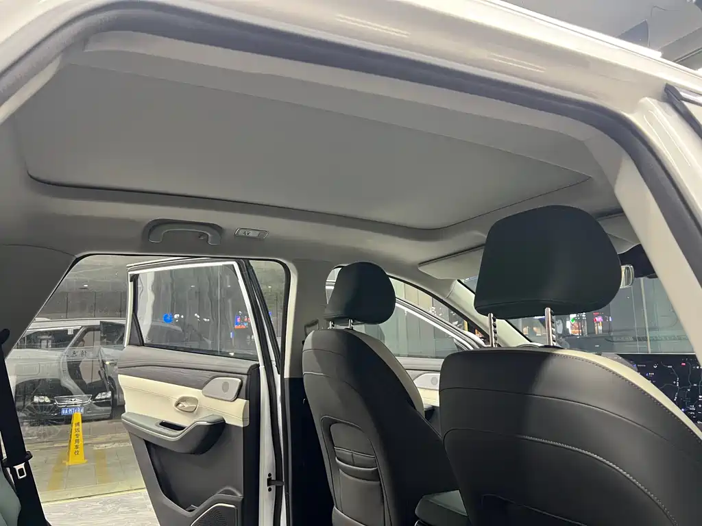 Jetour Shanhai Jetour Shanhai L9 2024 1.5TD 2DHT Pro 7-seater 2024 - thumbnail 17