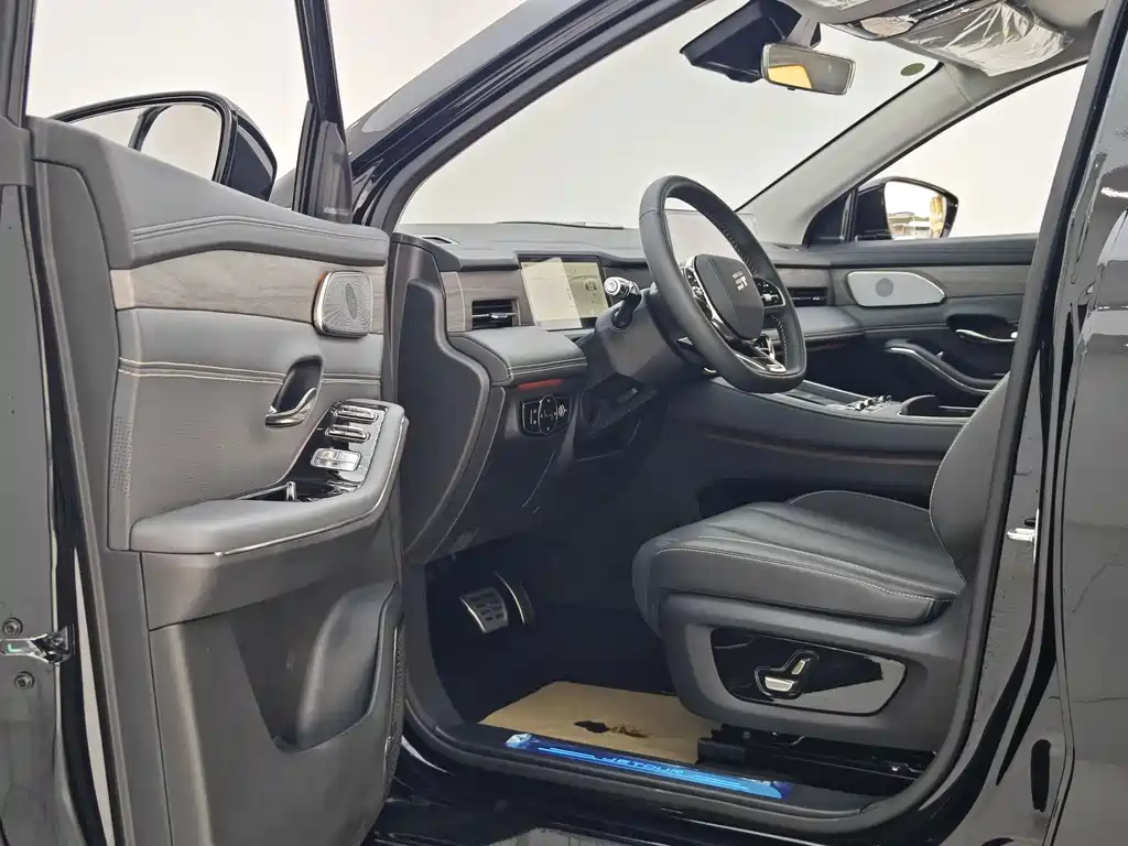 Jetour Shanhai Jetour Shanhai L9 2025 1.5TD 2DHT Luxury Edition 7 Seats 2025 - thumbnail 15
