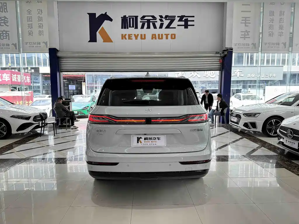 Jetour Shanhai Jetour Shanhai L9 2025 1.5TD 2DHT Flagship 6-seat 2025 - thumbnail 17