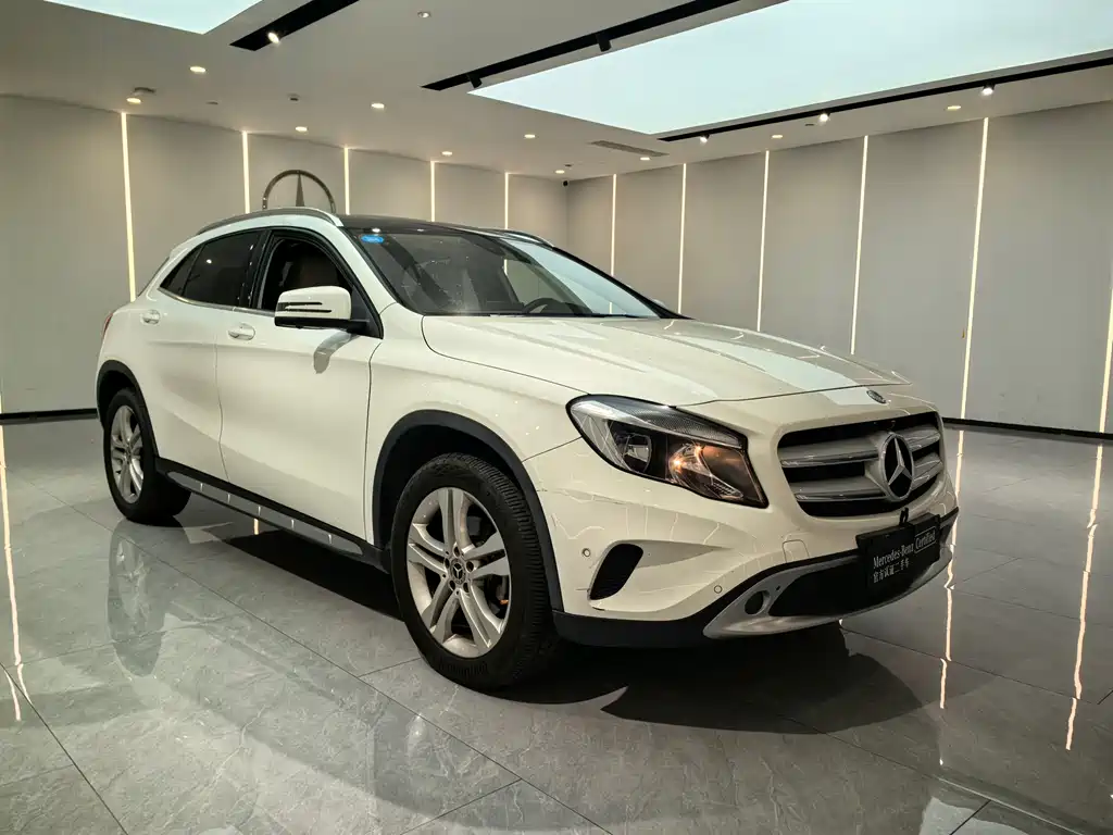 Mercedes-Benz Mercedes-Benz GLA 2016 GLA 200 Sport Edition 2017 - thumbnail 3
