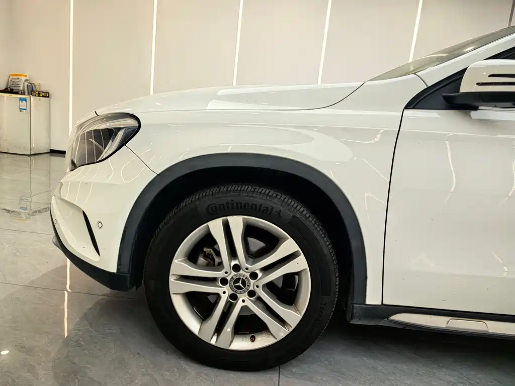 Mercedes-Benz Mercedes-Benz GLA 2016 GLA 200 Sport Edition 2017 - thumbnail 4